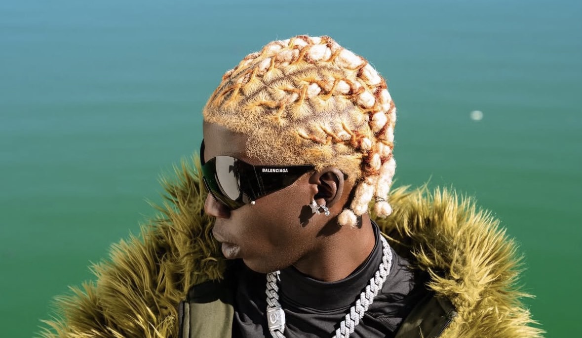 Seyi Vibez’s “SWAGUU” Enters Apple Music Nigeria Top 10 Before Release