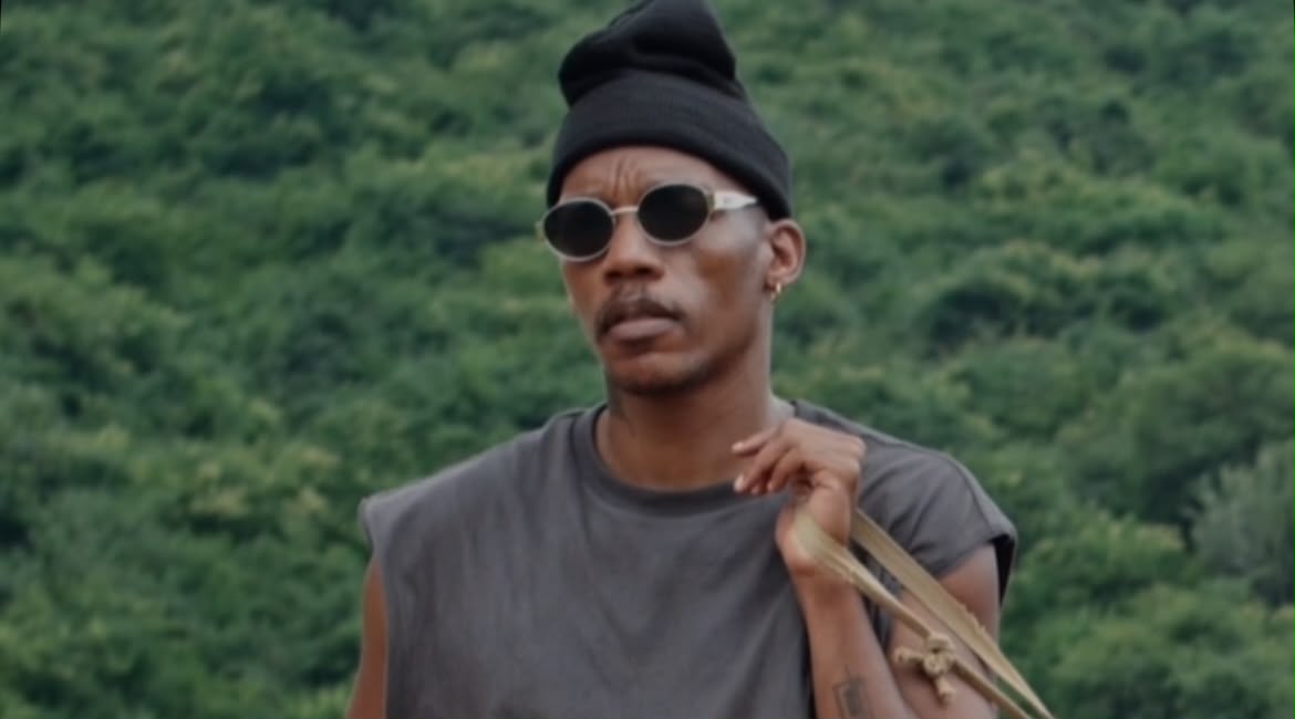 South African Artist Muzi Releases ‘Hangout’ Music Video