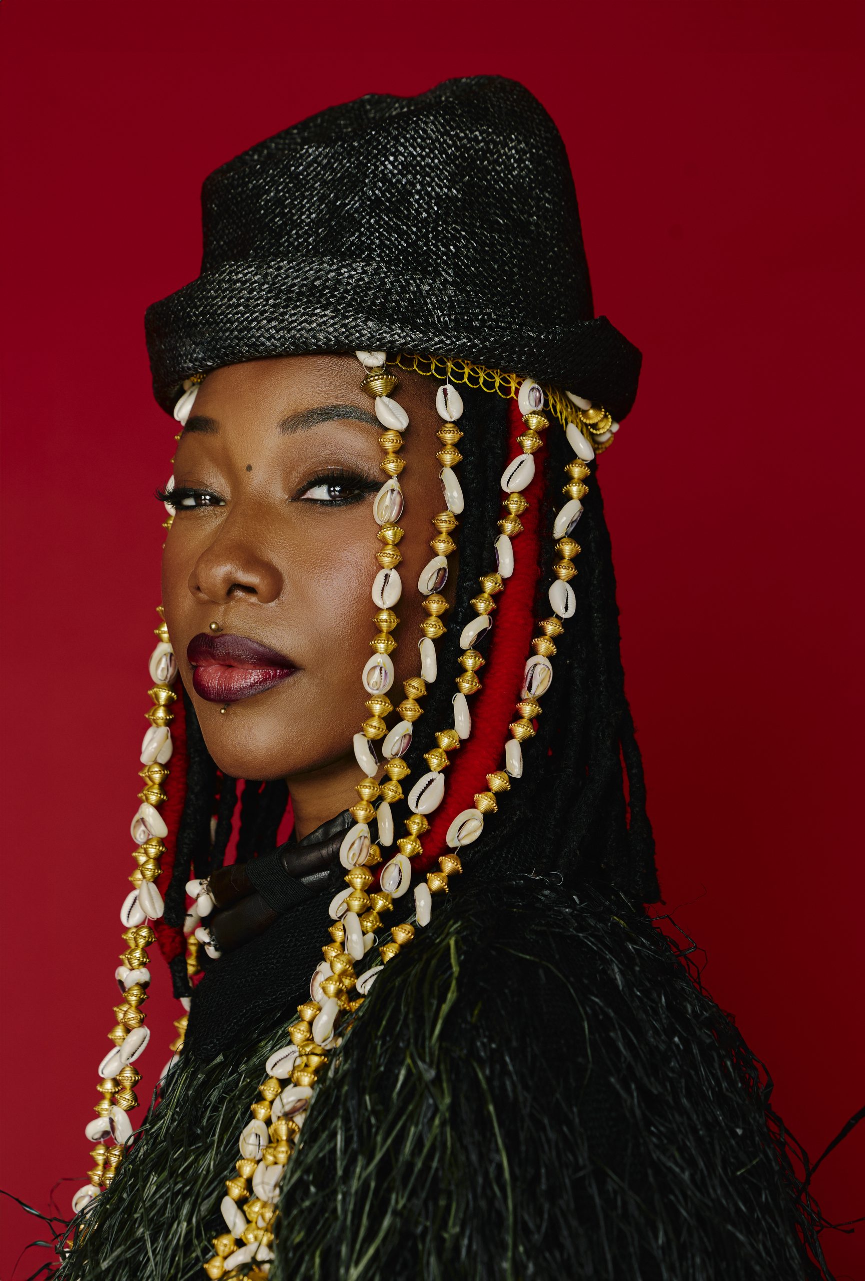 Fatoumata Diawara has a message for Africa in Massa.