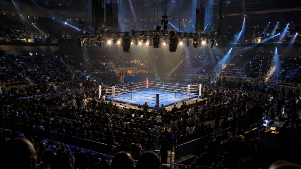 Molly McCann Moves to 5-0 in Dublin, Ireland