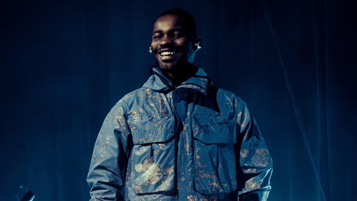 SO YOU WANT TO SEE DAVE IN LAGOS? HERE’S WHAT YOU NEED TO KNOW